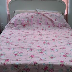 Pottery Barn Teen Pink Floral Queen size Duvet Cover
